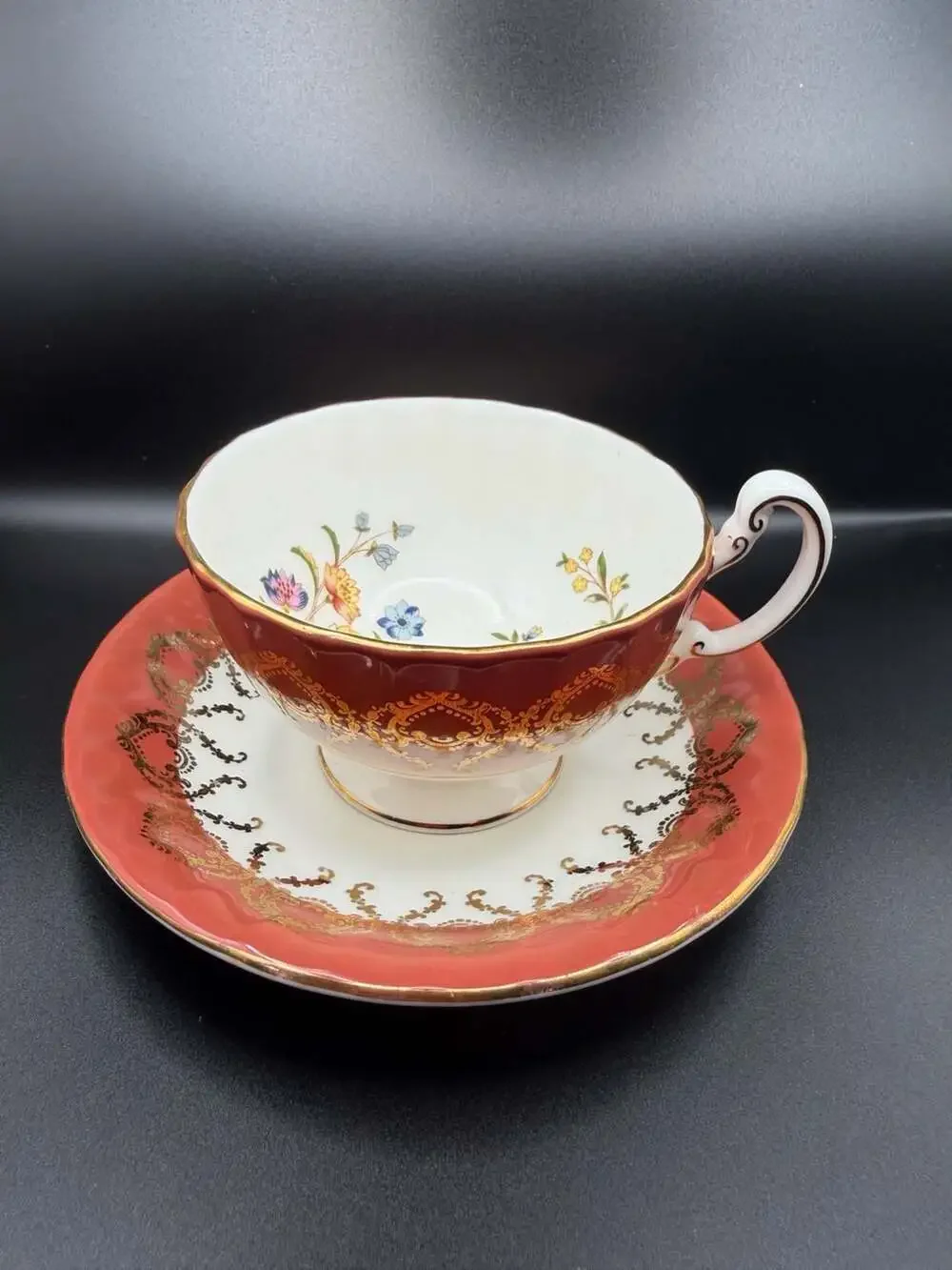 Aynsley Cottage Garden Fine English Bone China Teacup and Saucer